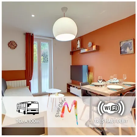 Stop Chez M Select Saga # Qualite # Confort # Simplicite Apartment